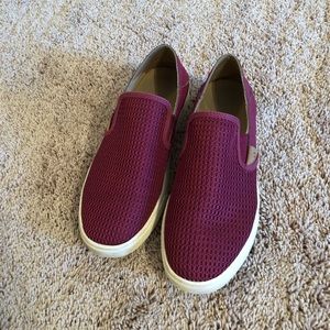 Slip on sneakers